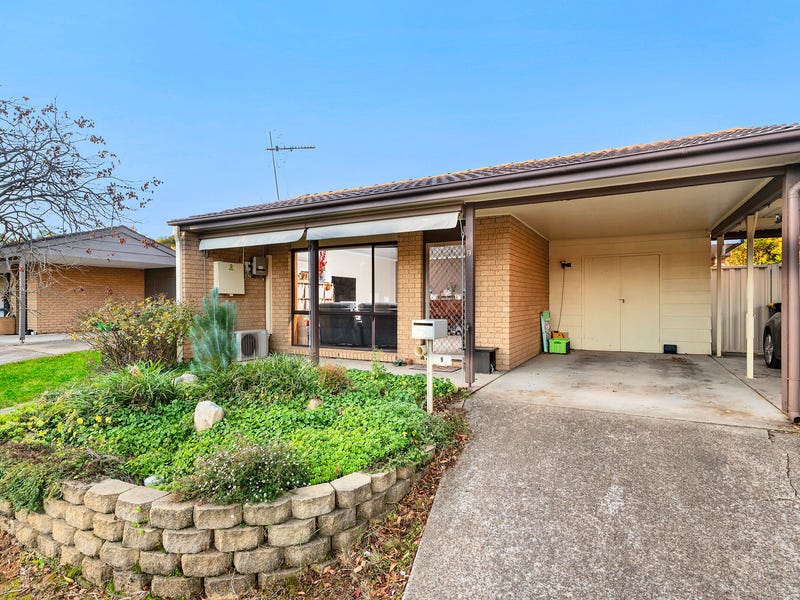 9 Stanbury Close, Holt, ACT 2615 Property Details