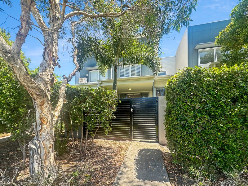 Real Estate & Property for Sale in Parrearra, QLD 4575 (+1 location) Pg