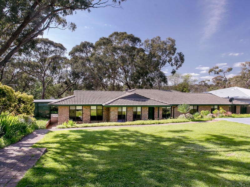 8A Viaduct Road, Eden Hills, SA 5050