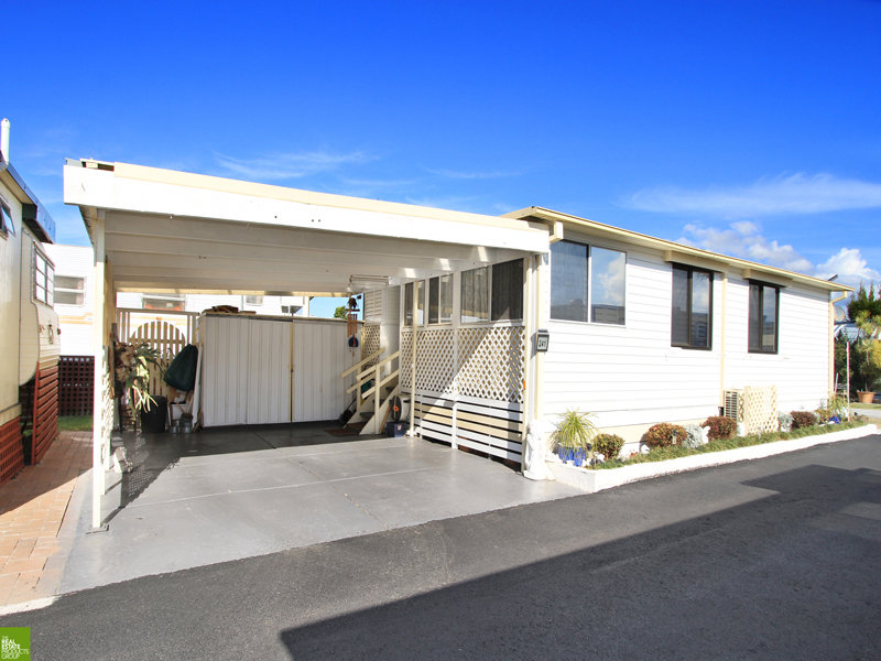 241 Surfrider, Oaklands Village, Judbooley Parade, Wi, Windang, NSW