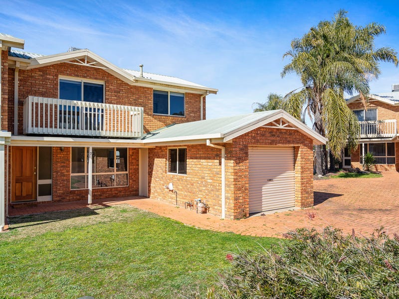7/2 Bowman Court, Wodonga, Vic 3690 Property Details
