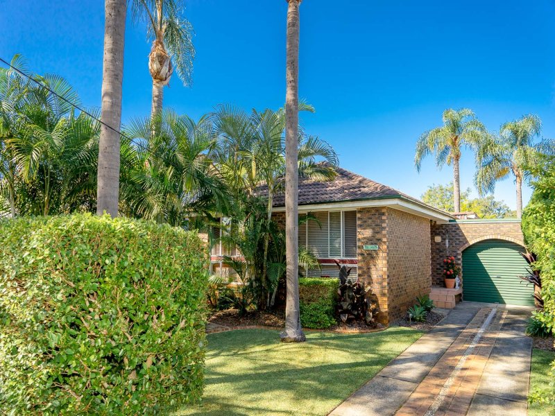 90 Brisbane Avenue, Umina Beach, NSW 2257