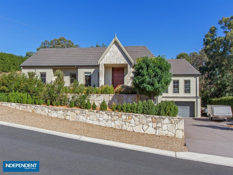 17 Taylor Place, Greenleigh, NSW 2620