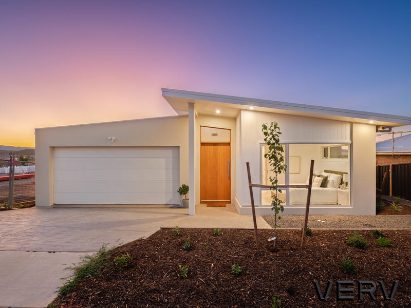 40 Churcher Crescent, Whitlam, ACT 2611 Property Details
