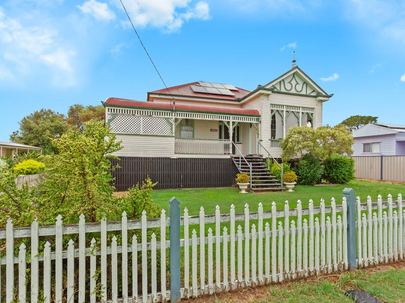 92 Dragon Street, Warwick, Qld 4370 Property Details