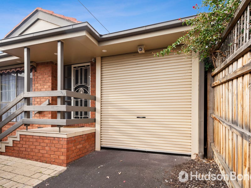 2/8 Cuthbert Street, Bulleen, Vic 3105
