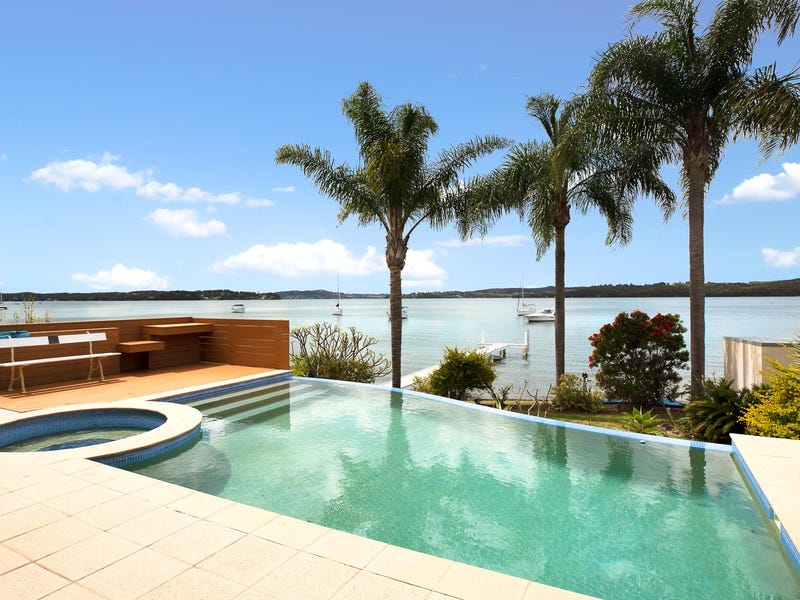 25 Excelsior Parade, Carey Bay, NSW 2283