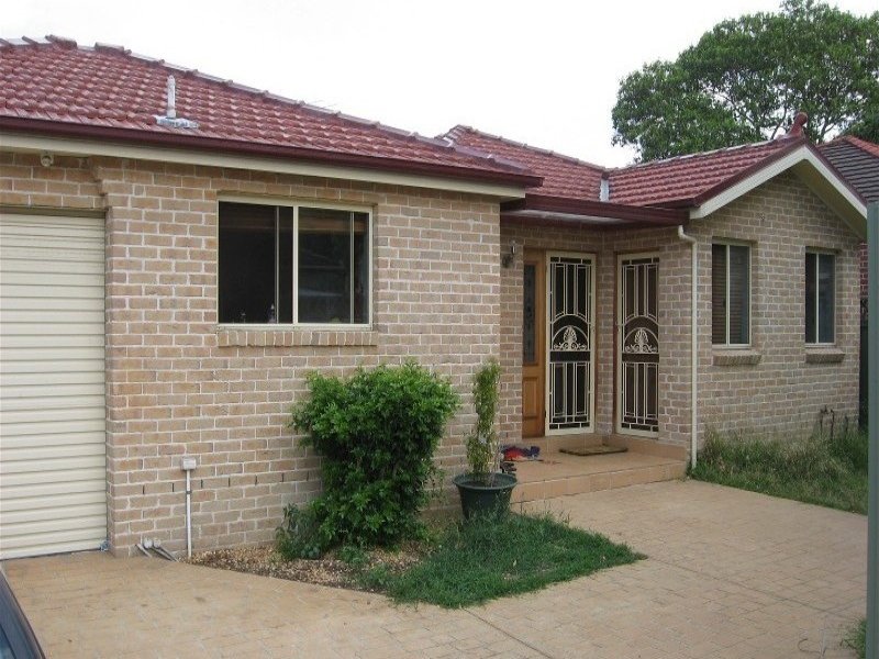 2/18 Springdale Road, Wentworthville, NSW 2145 Property Details