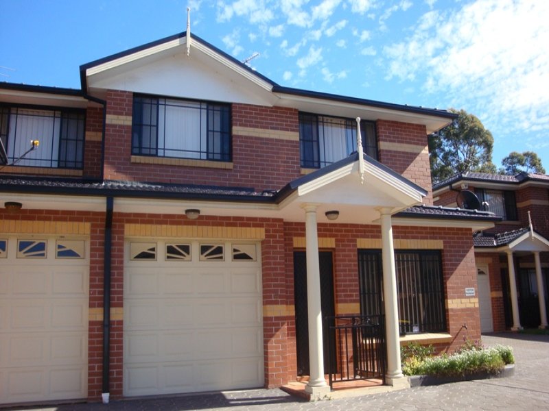 9/1012 Justin Street, Smithfield, NSW 2164 Property Details