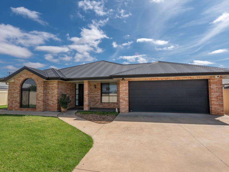 11 Dunstan Close, Forbes, NSW 2871 House for Sale