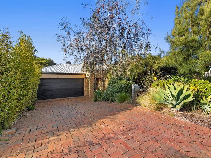 10 Warrin Street, Torquay, Vic 3228 Property Details