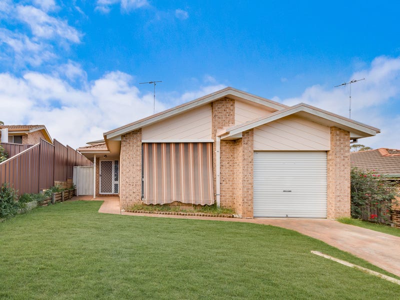 70 Townson Avenue, Minto, NSW 2566