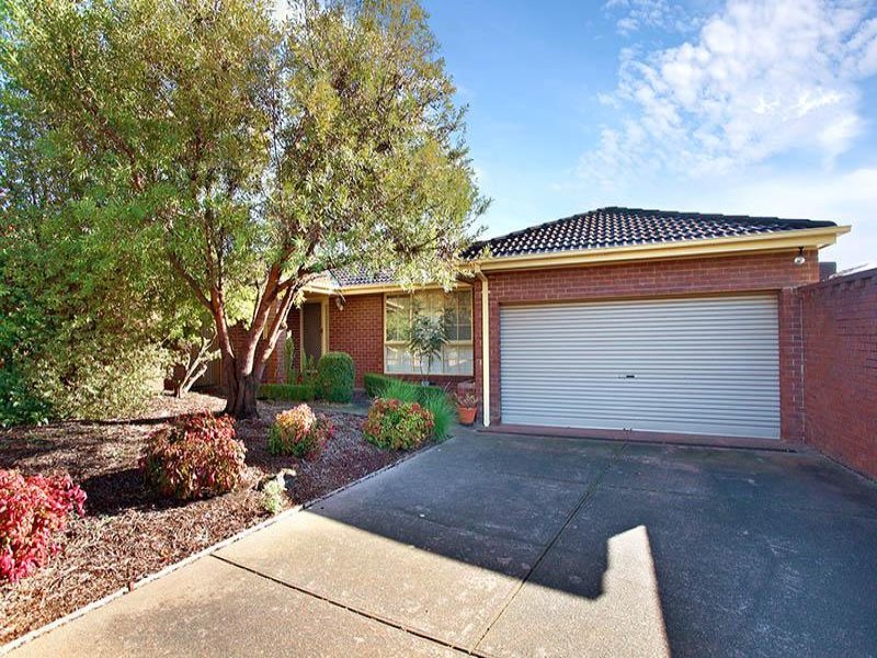 27 Fullwood Parade, Doncaster East, VIC 3109