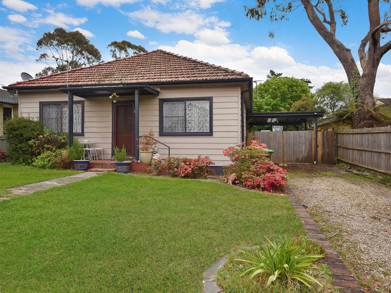 52 Barton Street, Katoomba, NSW 2780