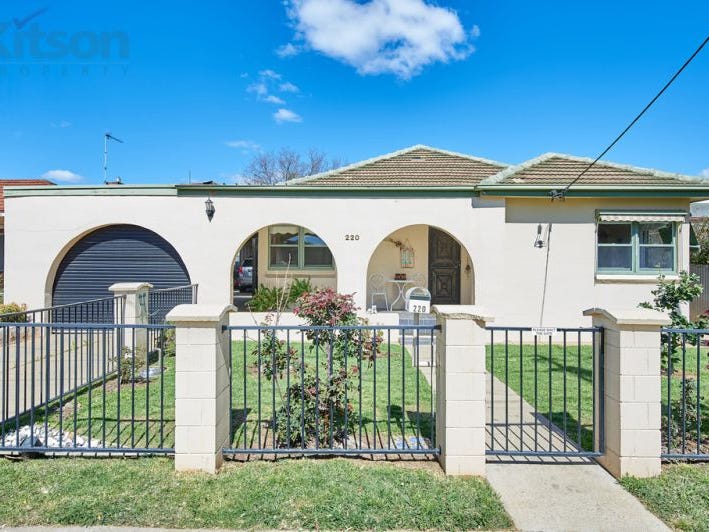220 Kincaid Street, Wagga Wagga, NSW 2650