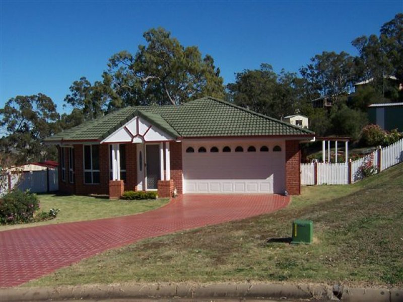 5 Parkway Close, Gowrie Junction, QLD 4352