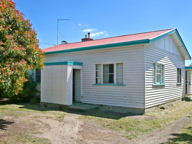 85 Gravesend Street, Colac, Vic 3250 Property Details