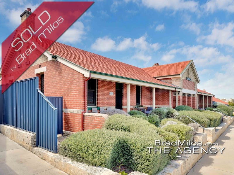 4/2 Burt Street, Fremantle, WA 6160 Property Details