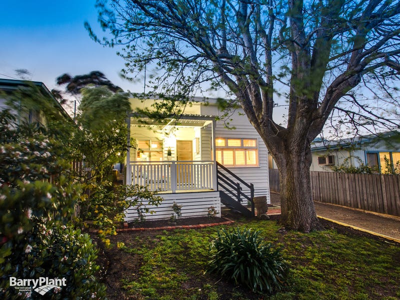 76 Third Avenue, Rosebud, Vic 3939 Property Details
