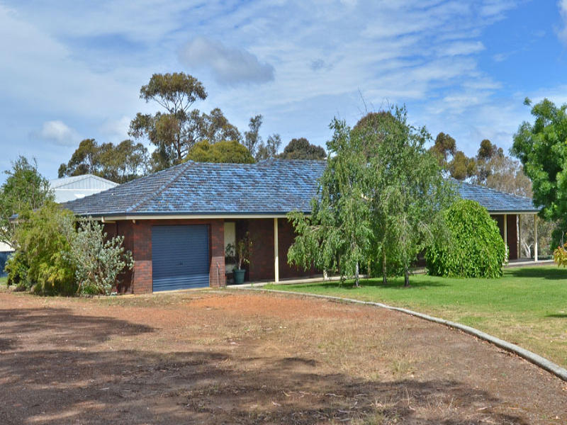 86 Kooyong Avenue, Warrenup, WA 6330 Property Details