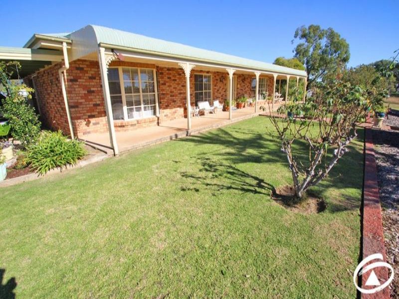 5833 Burrendong Way, Orange, NSW 2800 Property Details