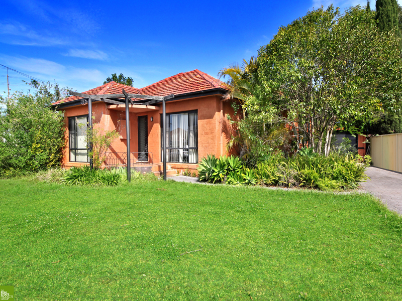 5 Ajax Avenue, North Wollongong, NSW 2500