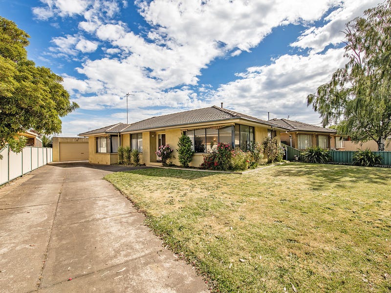 45 Whitelaw Avenue, VIC 3356