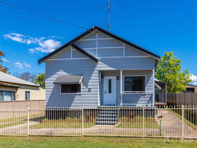 37 Boomerang Street, Cessnock, NSW 2325
