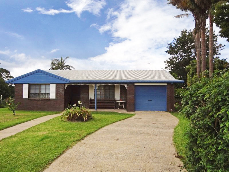 24 Tamarind Street, Maleny, QLD 4552