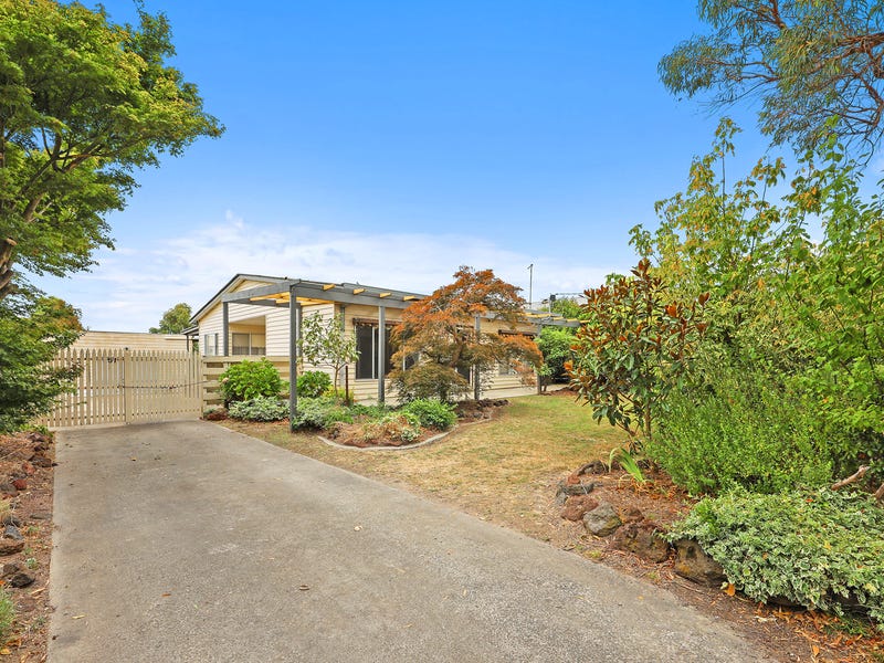 51 Tynong Road, Tynong, Vic 3813 Property Details