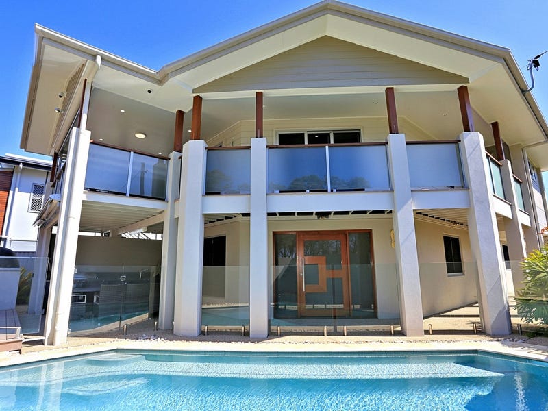 7 Esplanade, Woodgate, Qld 4660 Property Details