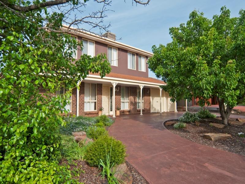 10 Cherrytree Crescent, Blakeview, SA 5114 Property Details