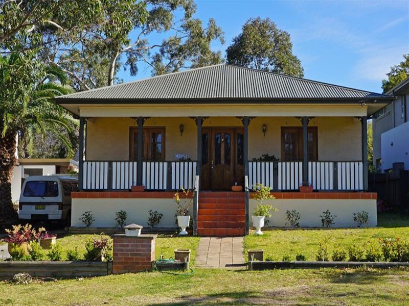 35 Baringa Avenue, Seaforth, NSW 2092