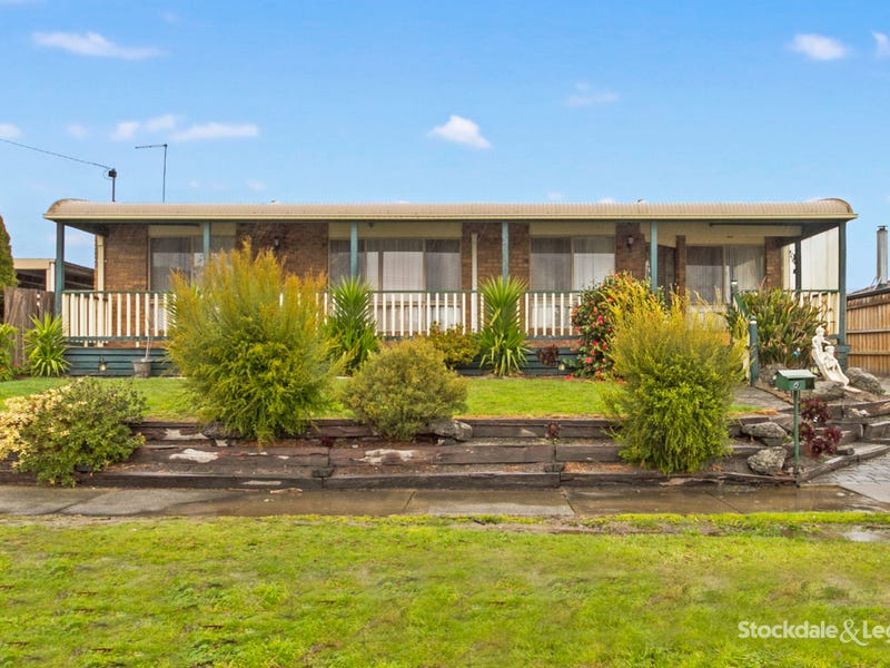 9 Canterbury Way, Churchill, Vic 3842 House for Sale