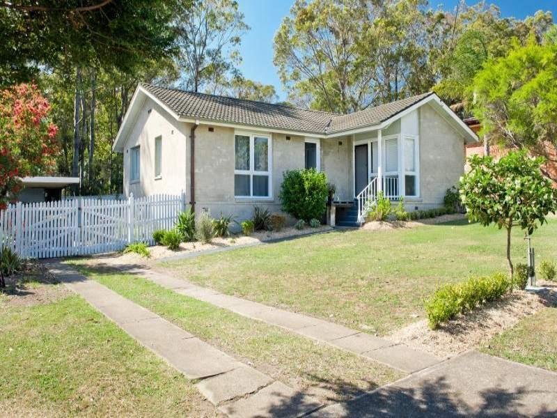 19 Taranna Cres, Nowra, NSW 2541