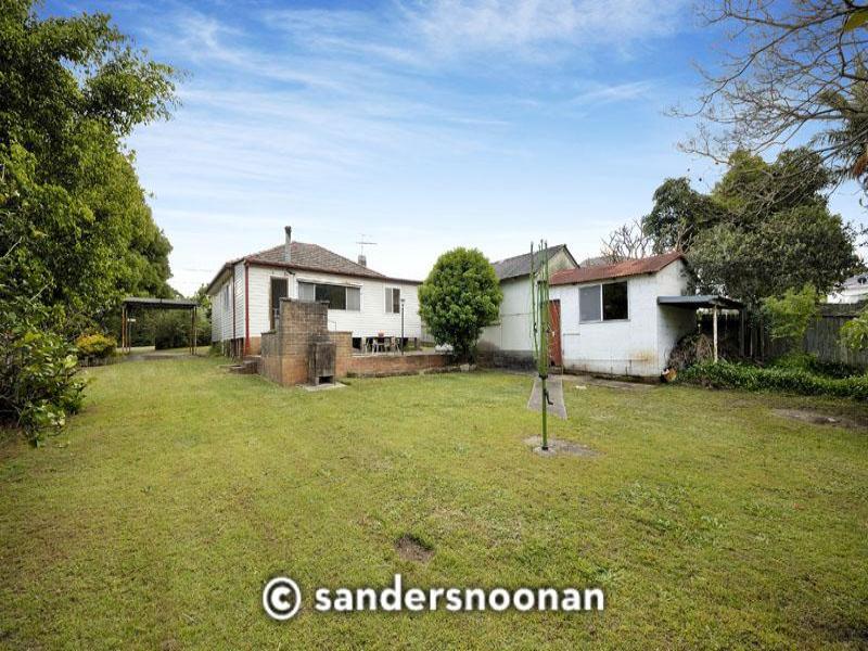 123 Lorraine Street, Peakhurst Heights, NSW 2210