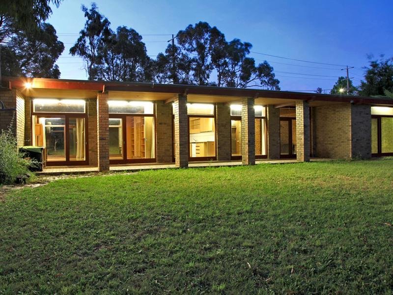 911 MacDonald Street, Leongatha, Vic 3953 Property Details