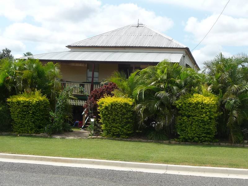 13 TARDENT STREET, Biggenden, Qld 4621 Property Details