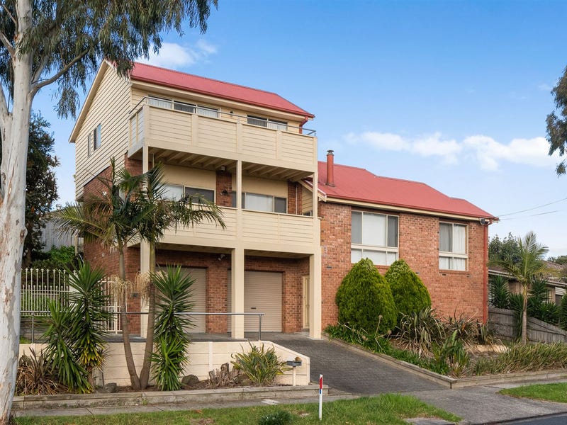 11 Bangor Drive, Frankston, VIC 3199