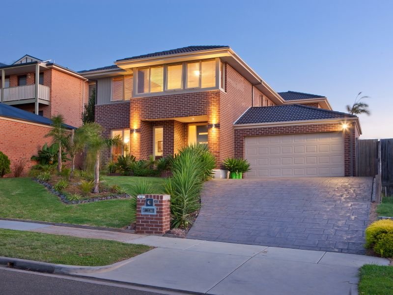 62 Warrawee Circuit, Frankston, Vic 3199 Property Details