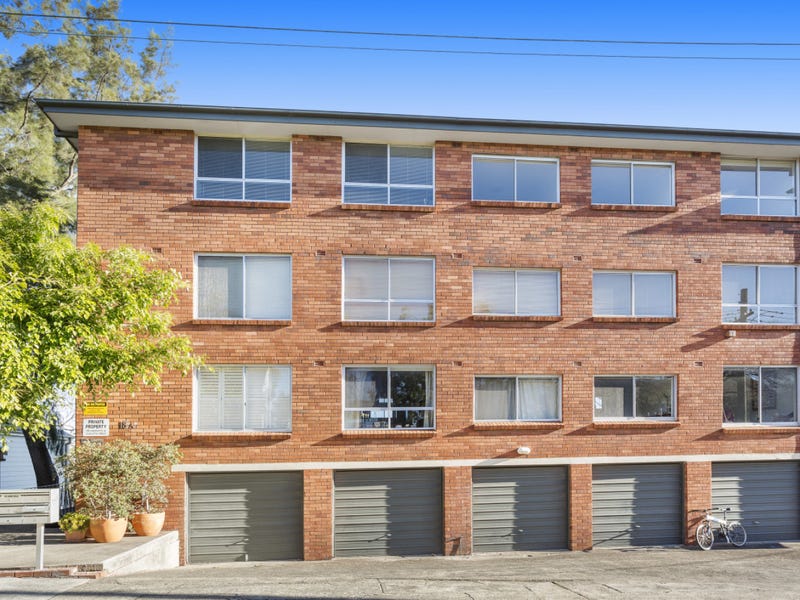 16/18A Ballast Point Road, Birchgrove, NSW 2041