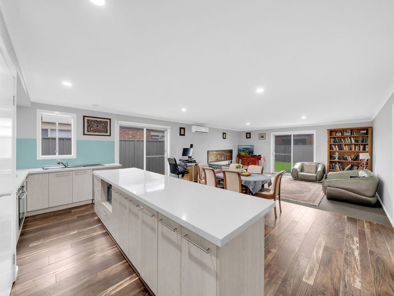 20 Stonehill Drive, Maddingley, Vic 3340 House for Sale realestate