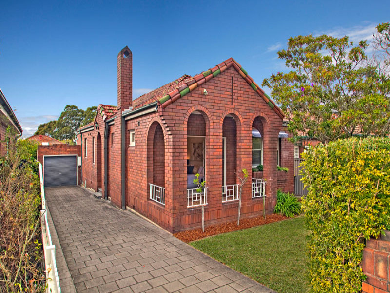 4 Lamrock Avenue, Russell Lea, NSW