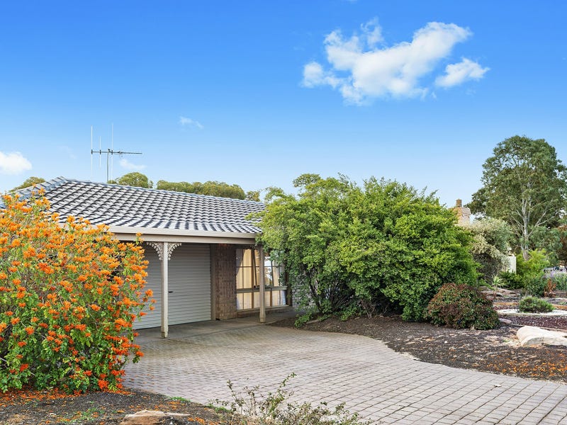 16 Derrick Street, Berri, SA 5343 House for Sale