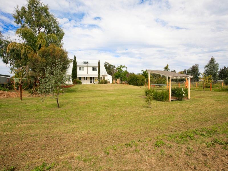 84 Leaver Way, Cardup, WA 6122 Property Details