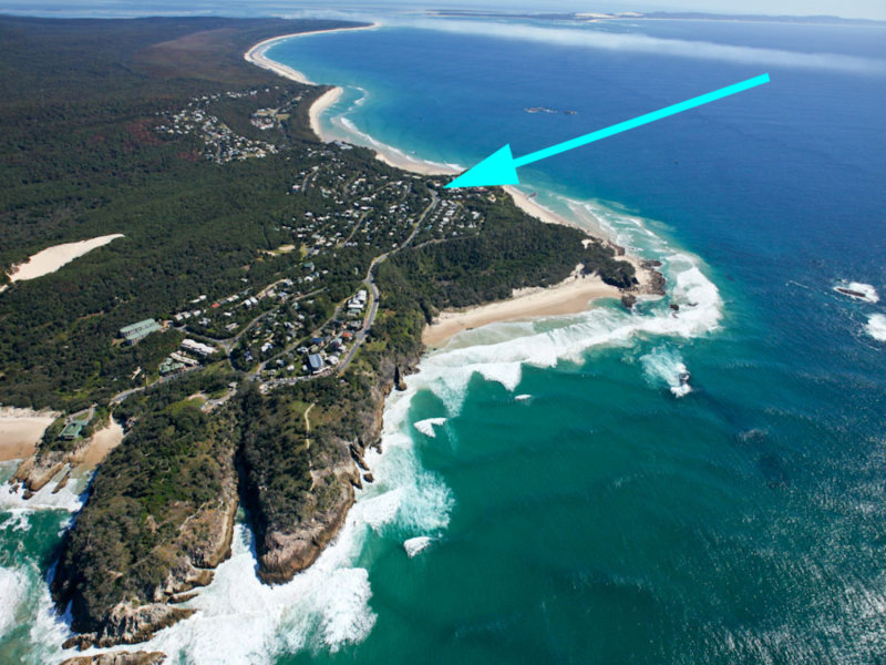 104 Mooloomba Road, Point Lookout, QLD 4183