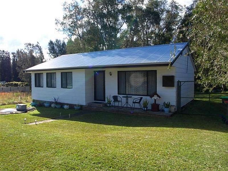 39 Kamarooka Street, Coomba Park, NSW 2428