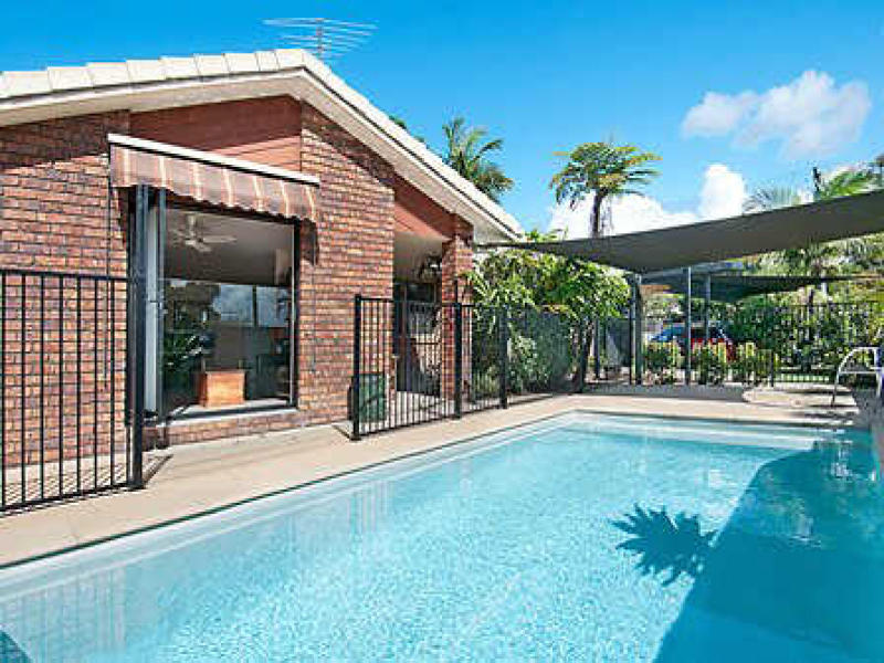 63 Wrigley Street, Maroochydore, Qld 4558