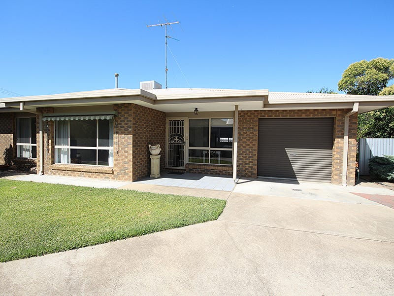 2/15 Dooen Road, Horsham, VIC 3400