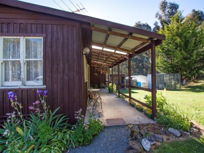 209 Middle Road, Pelverata, TAS 7150